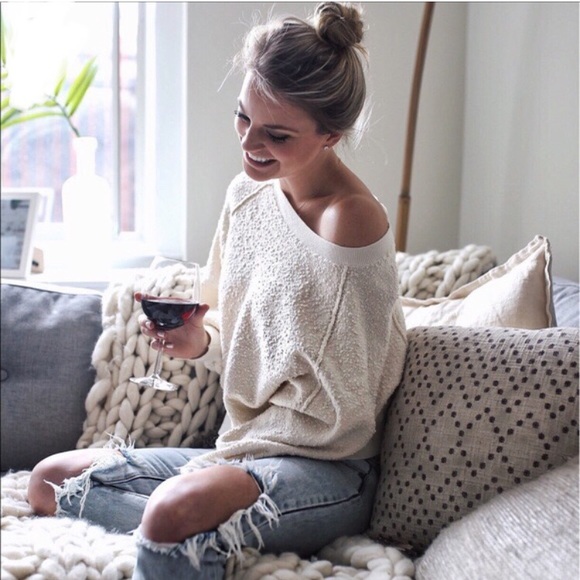 Oversized Sweatshirt 